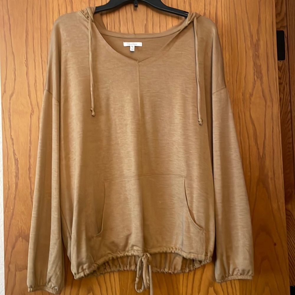 Lightweight hoodie